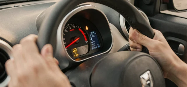 Jusqu’où pouvez-vous rouler avec une Twingo essence en réserve ? Jusqu’où pouvez-vous rouler avec une Twingo essence en réserve ?